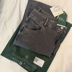 Halara Flex™ High Waisted Zipper Pockets Straight Leg Casual Jeans